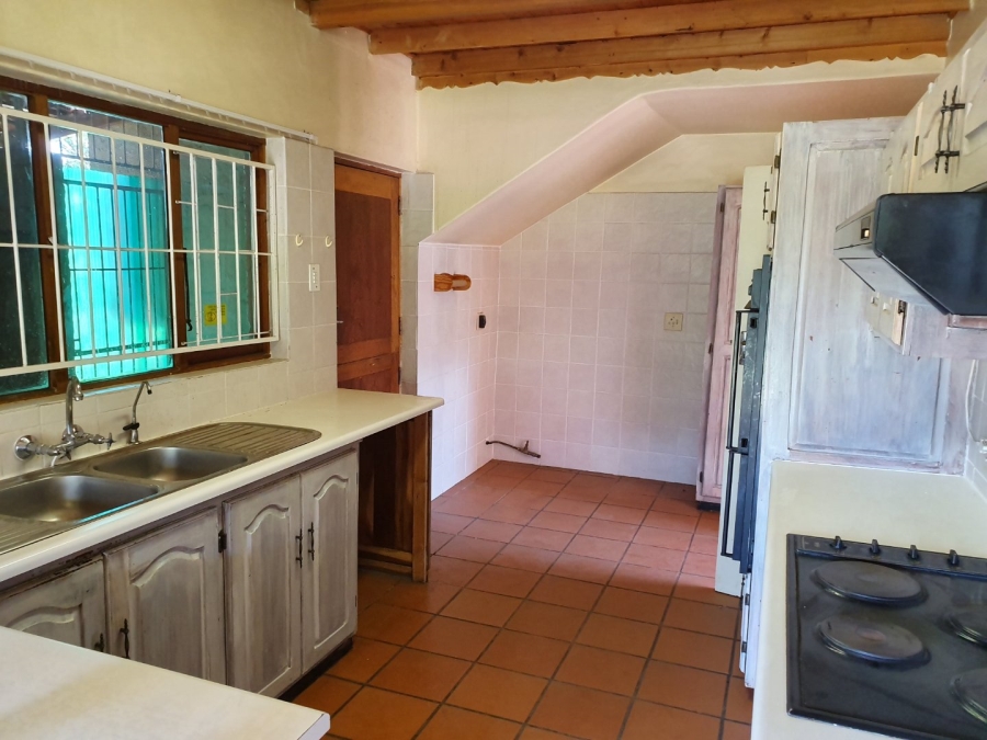 4 Bedroom Property for Sale in Hospitaalheuwel Free State
